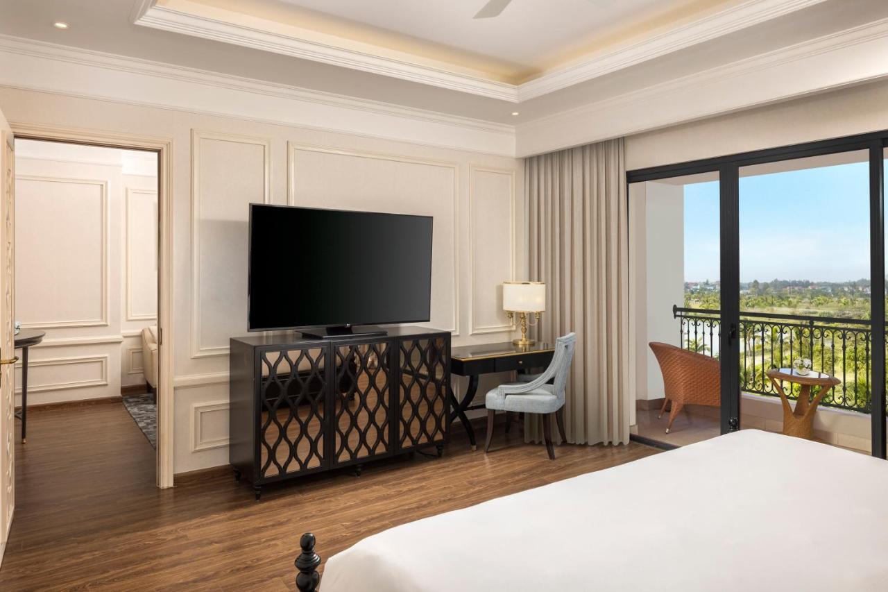 Melia Vinpearl Cua Hoi Beach Resort Cửa Lò Buitenkant foto