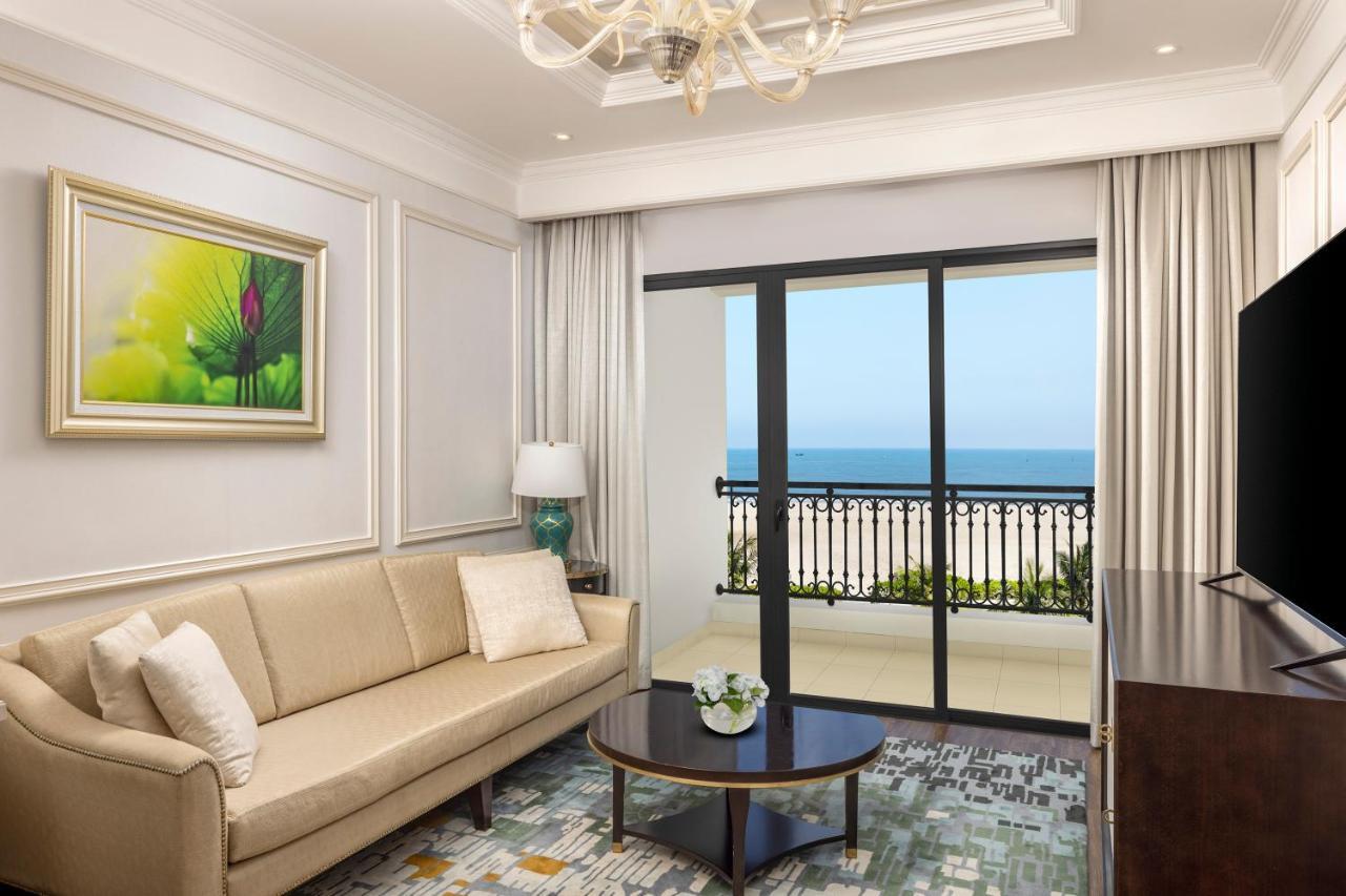 Melia Vinpearl Cua Hoi Beach Resort Cửa Lò Buitenkant foto