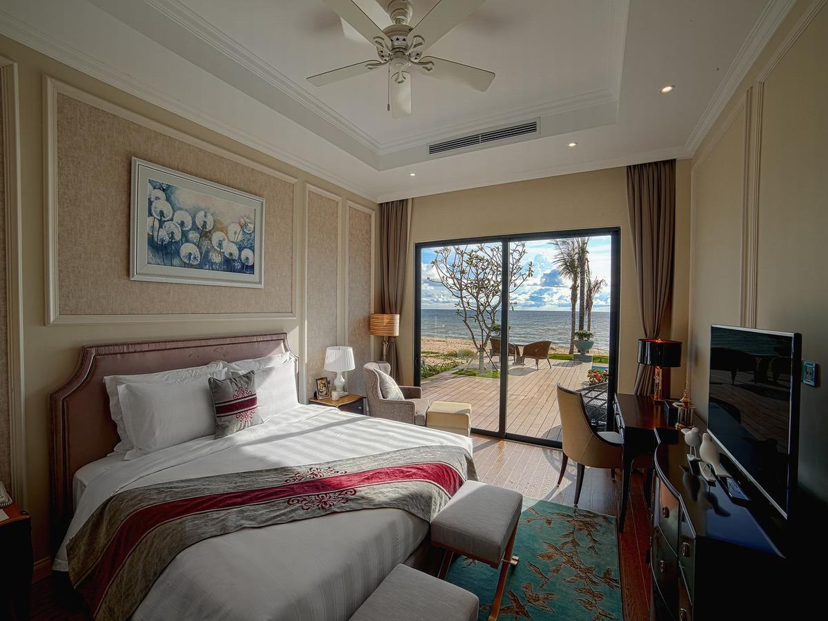 Melia Vinpearl Cua Hoi Beach Resort Cửa Lò Buitenkant foto