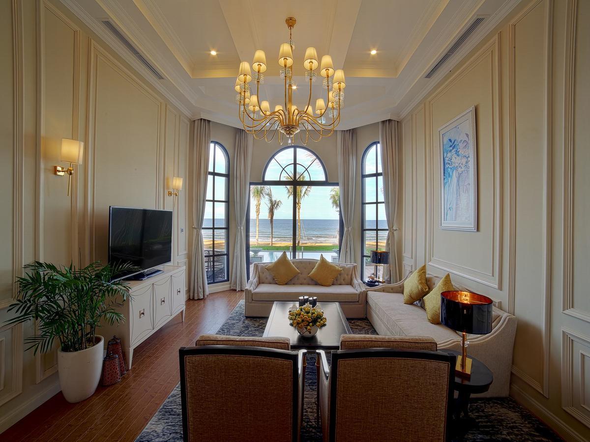 Melia Vinpearl Cua Hoi Beach Resort Cửa Lò Buitenkant foto